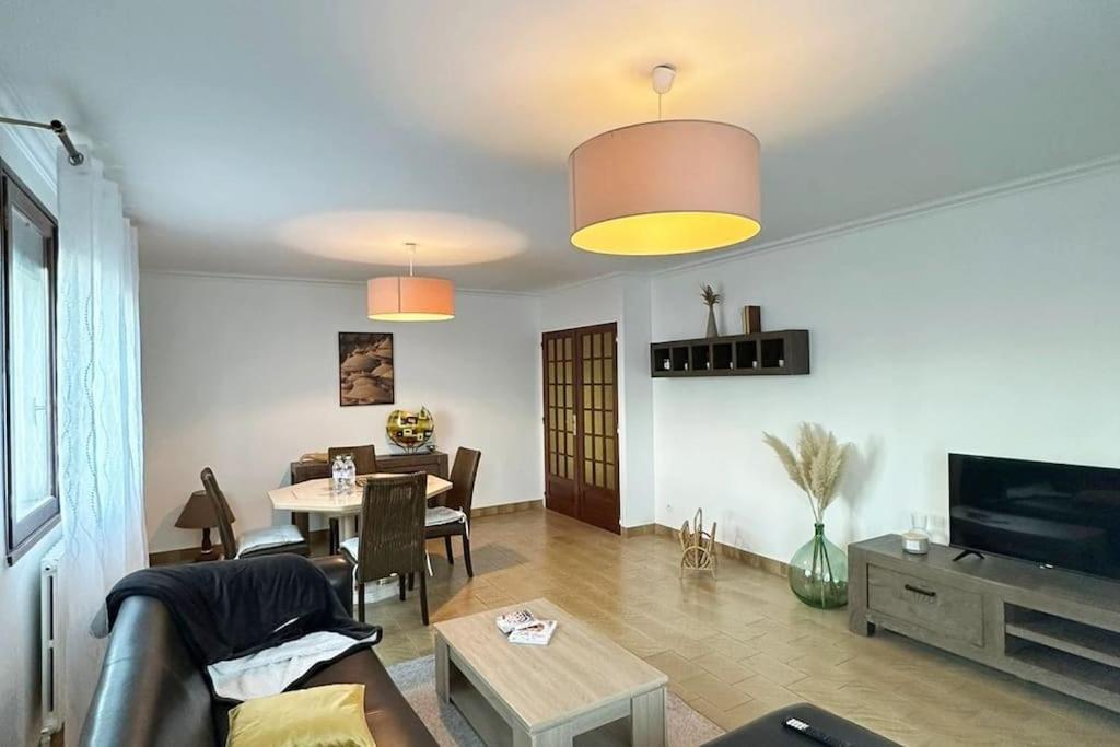 Maison Confort Stationnement Privatif 6 Pers Échirolles Dış mekan fotoğraf